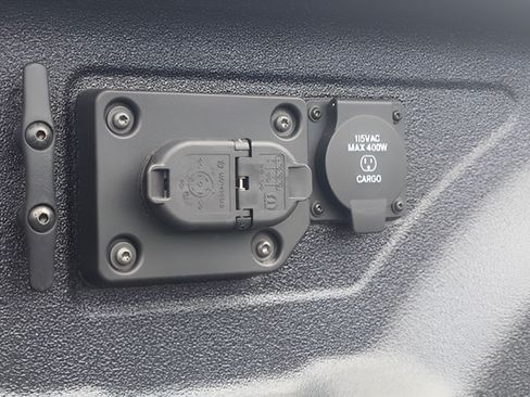 New 2026 RAM 2500 Tradesman AWD/4WD image 10