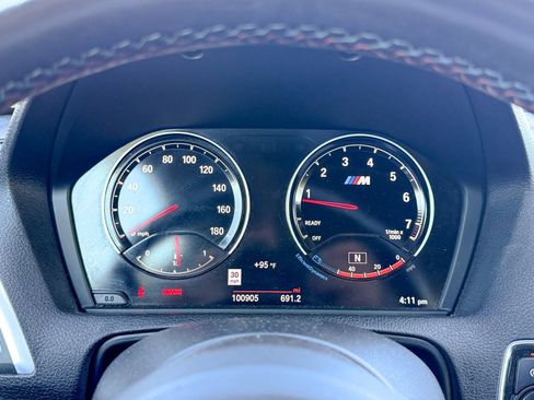 Used 2018 BMW M2 image 22
