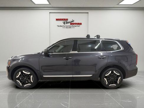 Used 2025 Kia Telluride S image 2
