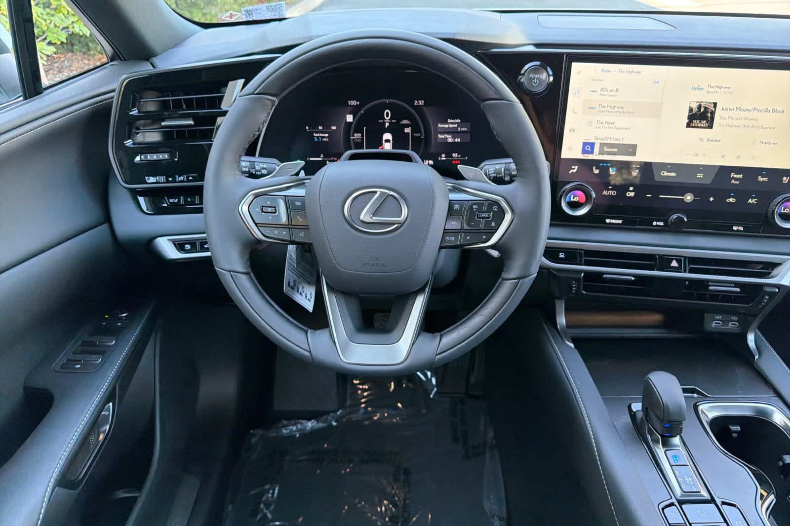 New 2026 Lexus RX 350h AWD/4WD image 15