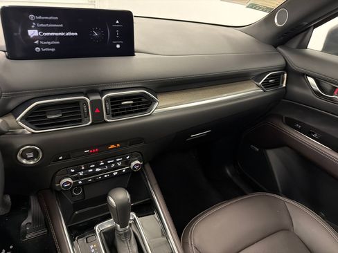 Certified 2025 MAZDA CX-5 Signature AWD/4WD image 25