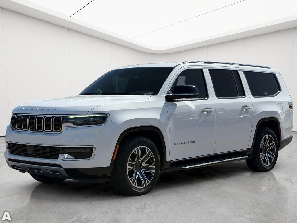 Certified 2024 Jeep Wagoneer L Series II RWD image 2