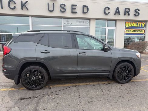 Used 2021 GMC Terrain SLT w/ Infotainment Package II image 9