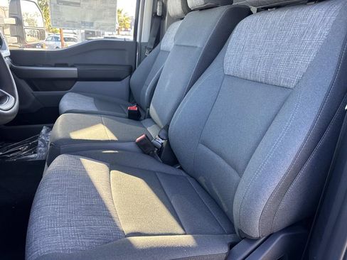 New 2025 Ford F550 2WD Regular Cab Super Duty w/ XLT Value Package image 23