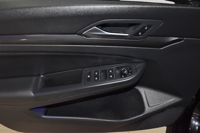 Used 2024 Volkswagen GTI Autobahn FWD image 11