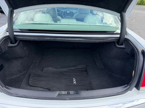 Used 2015 Chrysler 300 C w/ Light Group AWD/4WD image 42