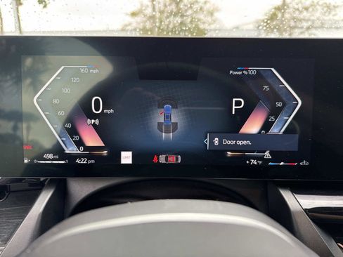 Certified 2025 BMW 530i xDrive w/ M Sport Package image 29