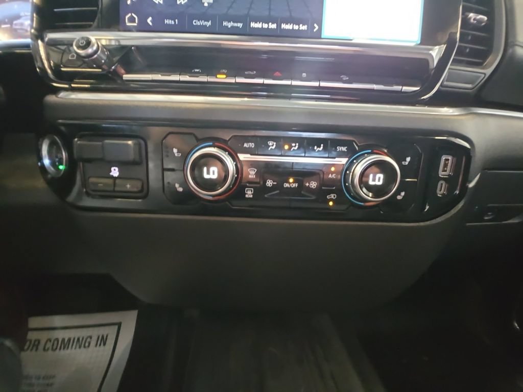 Certified 2025 GMC Sierra 1500 Elevation AWD/4WD image 17