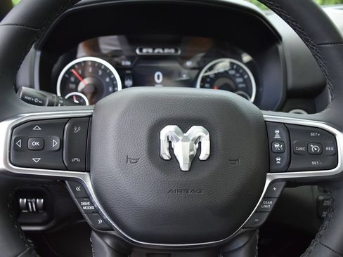 Used 2026 RAM 1500 Big Horn AWD/4WD image 18