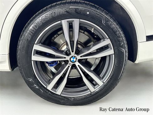 Used 2023 BMW X7 xDrive40i w/ M Sport Package image 34