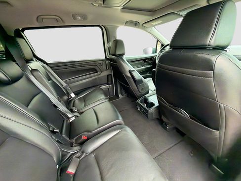 Used 2024 Honda Odyssey Touring image 29