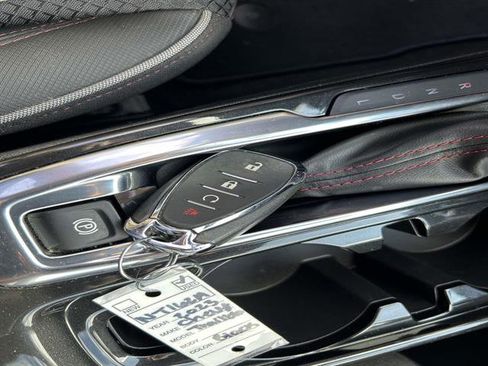 Used 2023 Chevrolet TrailBlazer RS w/ Convenience Package image 36