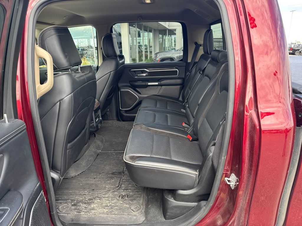 Used 2020 RAM 1500 Laramie AWD/4WD image 13