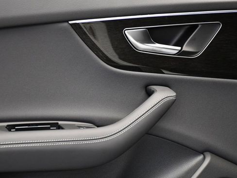 New 2026 Audi Q8 Premium Plus image 41