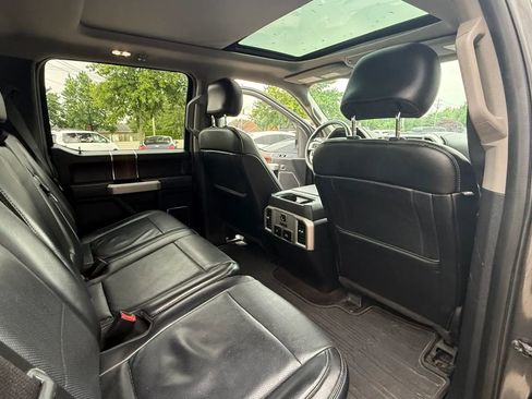 Used 2017 Ford F150 Lariat w/ Equipment Group 502A Luxury AWD/4WD image 10