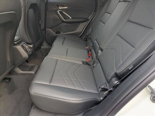 Used 2026 BMW X1 xDrive28i w/ Technology Package AWD/4WD image 14