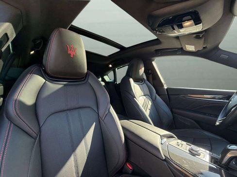 Certified 2024 Maserati Levante Modena Ultima image 28