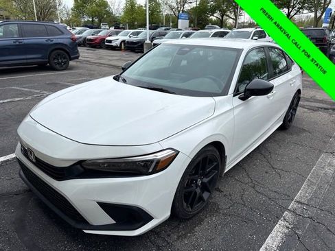 Used 2024 Honda Civic Sport image 1
