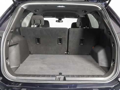 Used 2020 Chevrolet Equinox LT image 37