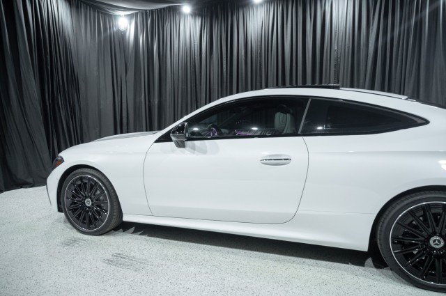 New 2026 Mercedes-Benz CLE 450 4MATIC Coupe image 5