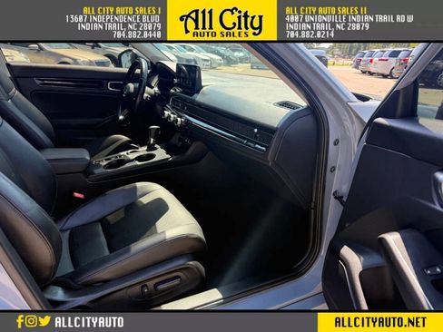 Used 2022 Honda Civic Touring image 22