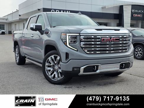 Used 2025 GMC Sierra 1500 Denali AWD/4WD image 1