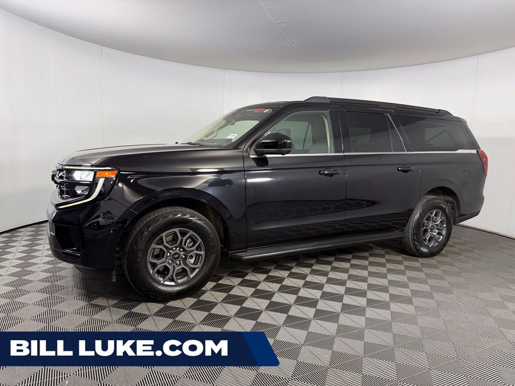Used 2025 Ford Expedition Max Active AWD/4WD image 1
