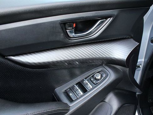 Used 2022 Subaru Ascent Onyx Edition image 9