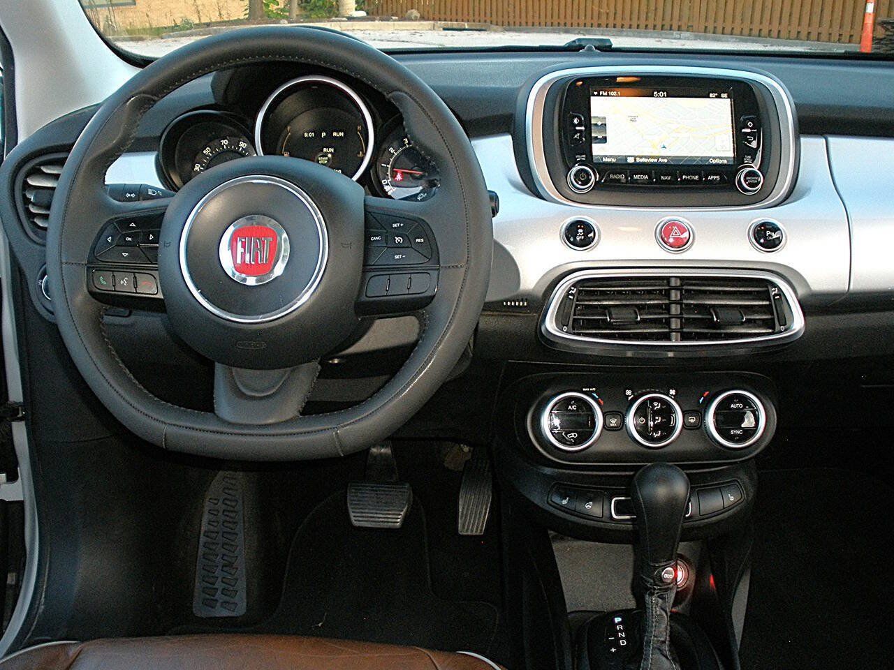 Used 2016 FIAT 500X Lounge AWD/4WD image 38