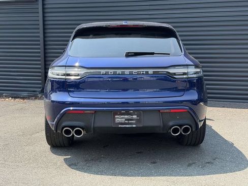 Certified 2024 Porsche Macan AWD/4WD image 8