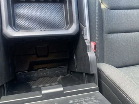Used 2022 RAM 1500 Big Horn w/ Night Edition RWD image 25