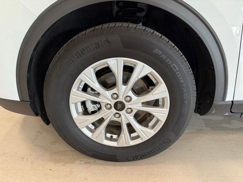 Used 2024 Ford Escape Active w/ Tech Pack #2 AWD/4WD image 32