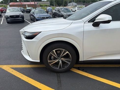 Used 2024 Lexus RX 350 Premium w/ Convenience Package AWD/4WD image 9
