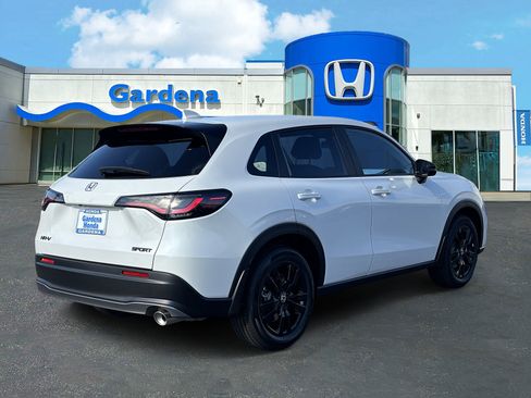 New 2027 Honda HR-V Sport image 6
