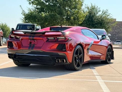 Used 2021 Chevrolet Corvette Stingray Premium Conv w/ Z51 Performance Package RWD image 13