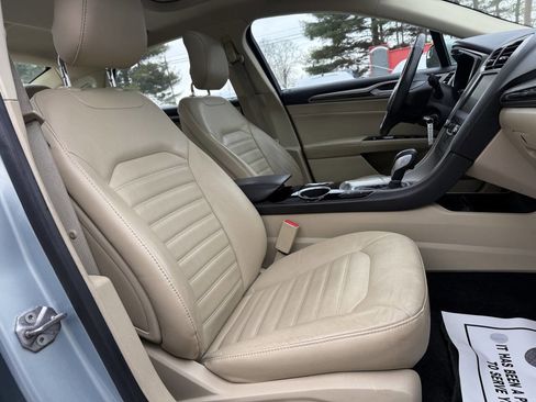 Used 2013 Ford Fusion Energi SE image 13