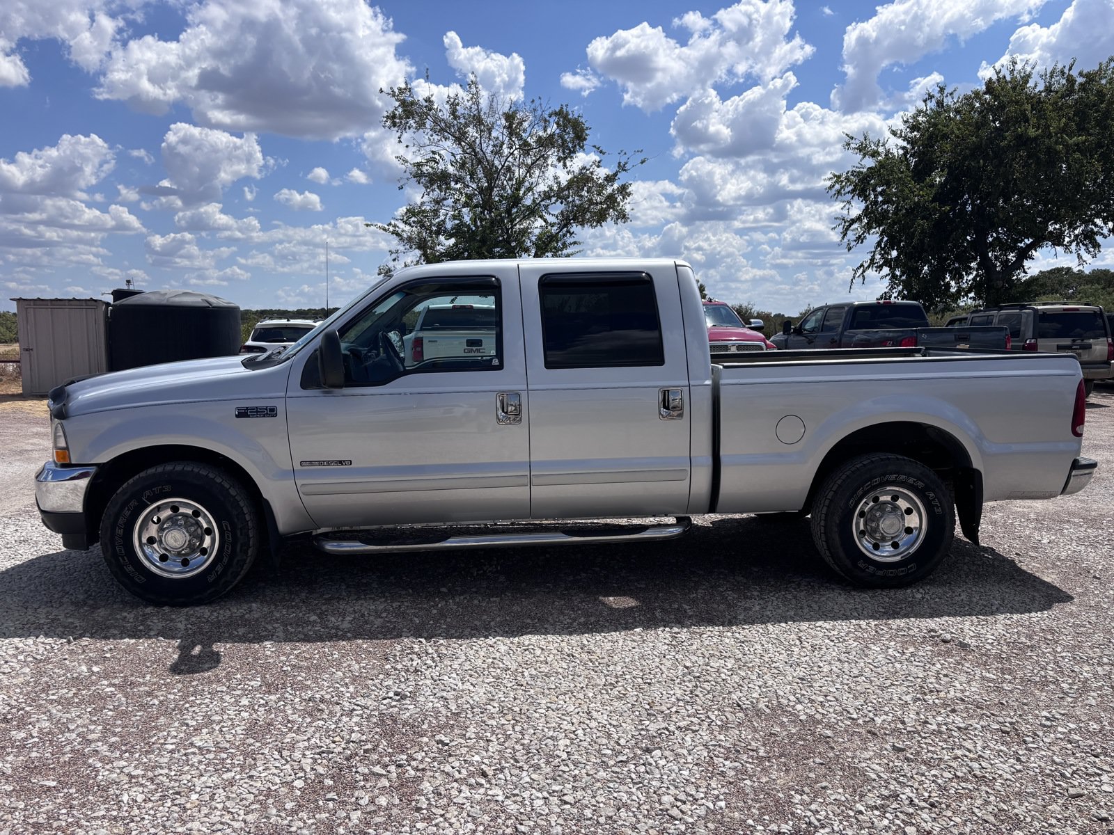 Used 2002 Ford F250 XLT RWD image 2