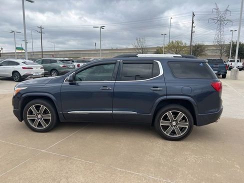 Used 2018 GMC Acadia Denali w/ Technology Package image 8