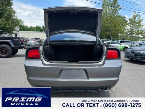 Used 2011 Dodge Charger SE RWD image 13
