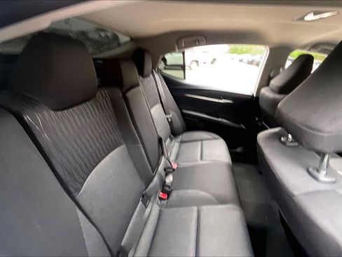 Used 2026 Toyota Camry LE w/ Convenience Package image 19