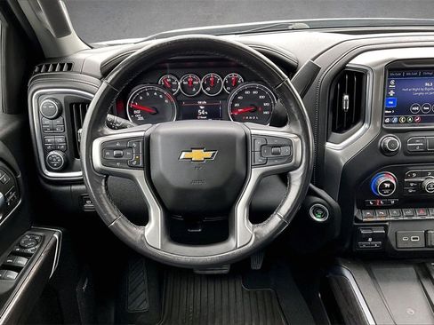 Used 2021 Chevrolet Silverado 1500 LTZ w/ LTZ Premium Package image 9