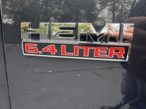 Used 2017 RAM 2500 Big Horn image 21