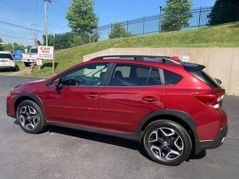 Used 2018 Subaru Crosstrek 2.0i Limited AWD/4WD image 3