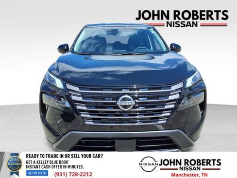 New 2026 Nissan Rogue SV FWD image 12
