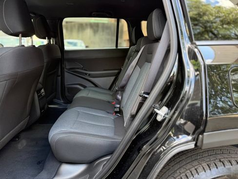 New 2026 Jeep Cherokee Laredo AWD/4WD image 25