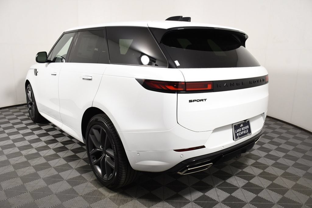 New 2026 Land Rover Range Rover Sport Dynamic SE AWD/4WD image 4