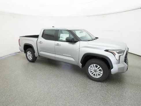 New 2026 Toyota Tundra SR5 image 12
