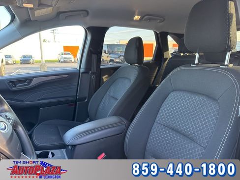 Used 2025 Ford Escape Active image 27