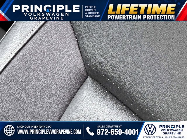Used 2023 Volkswagen Atlas SE w/ Panoramic Sunroof Package FWD image 12