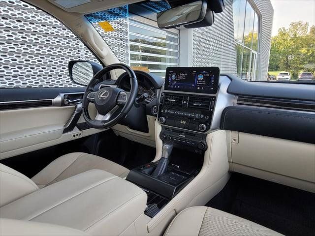 Used 2023 Lexus GX 460 Premium w/ Premium Package AWD/4WD image 27